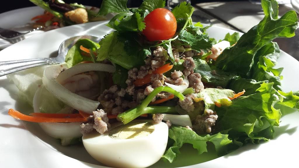 Thailands Center Point | restaurant | 63-19 39th Ave, Woodside, NY 11377, USA | 7186516888 OR +1 718-651-6888