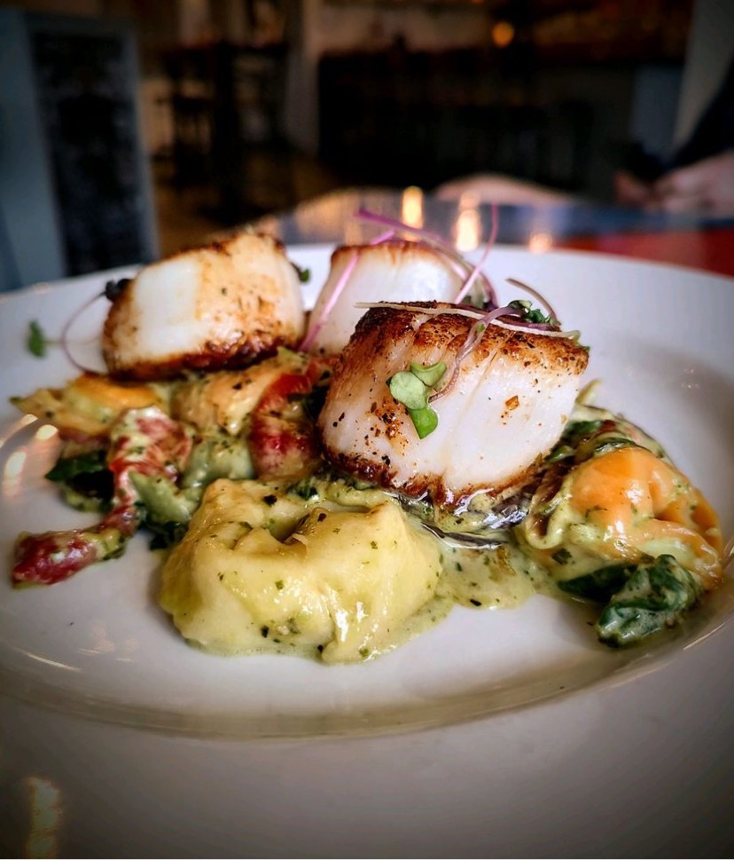 Lou Lou on Market | restaurant | 812 E Market St, Louisville, KY 40206, USA | 5025159699 OR +1 502-515-9699