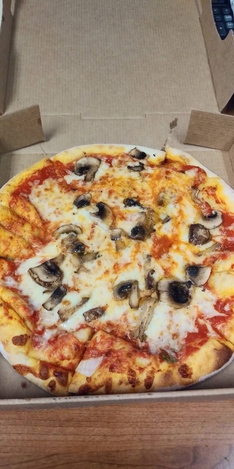 Regina Margherita | restaurant | 10920 Cross Creek Blvd, Tampa, FL 33647, USA | 8135288885 OR +1 813-528-8885