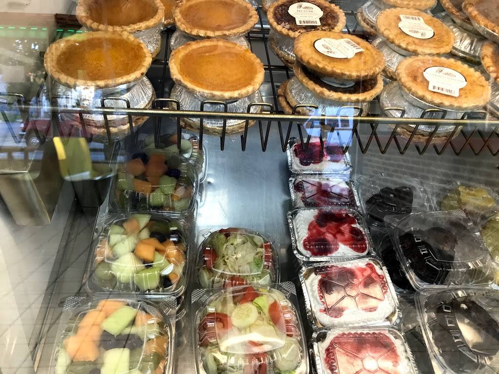 HipHop Fish & Chicken | restaurant | 1901 W Pratt St, Baltimore, MD 21223, USA | 4102331010 OR +1 410-233-1010