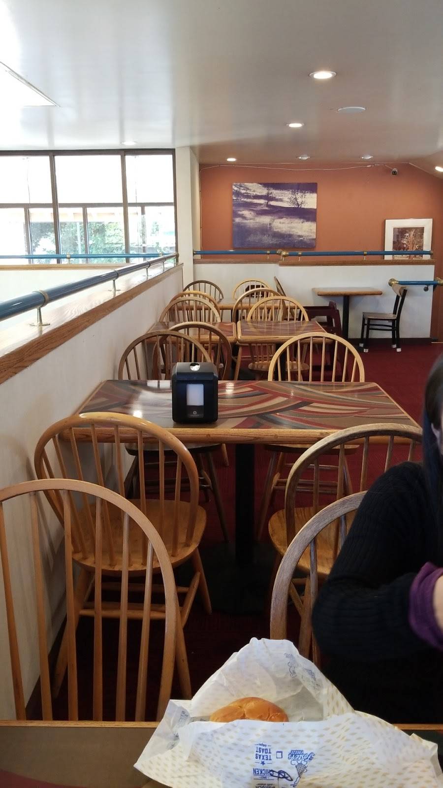 Fosters Freeze | restaurant | 815 S Main St, Salinas, CA 93901, USA | 8317586950 OR +1 831-758-6950