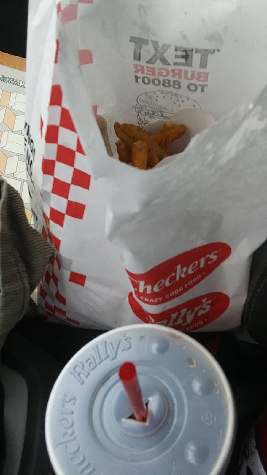 Checkers | restaurant | 32320 Van Dyke Ave, Warren, MI 48093, USA | 5867227445 OR +1 586-722-7445