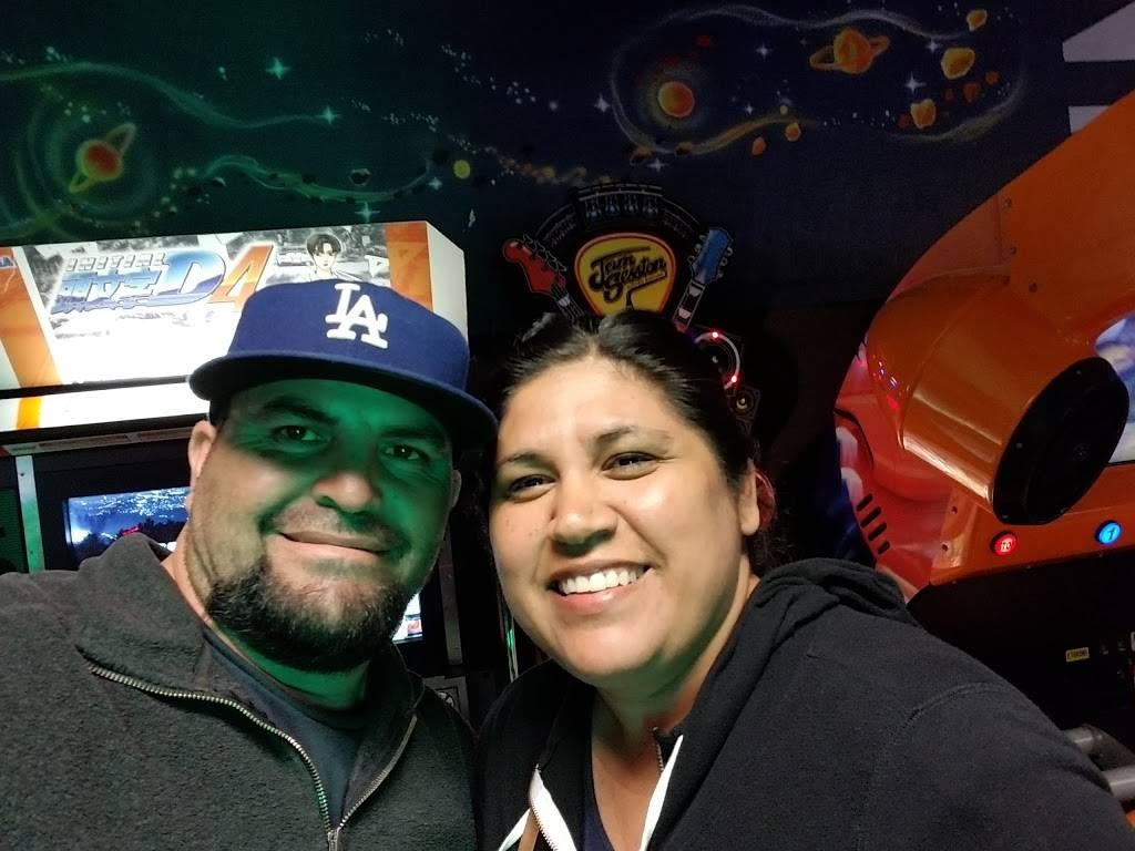 Subway | restaurant | 6120 Telegraph Rd, Ventura, CA 93003, USA | 8056582891 OR +1 805-658-2891