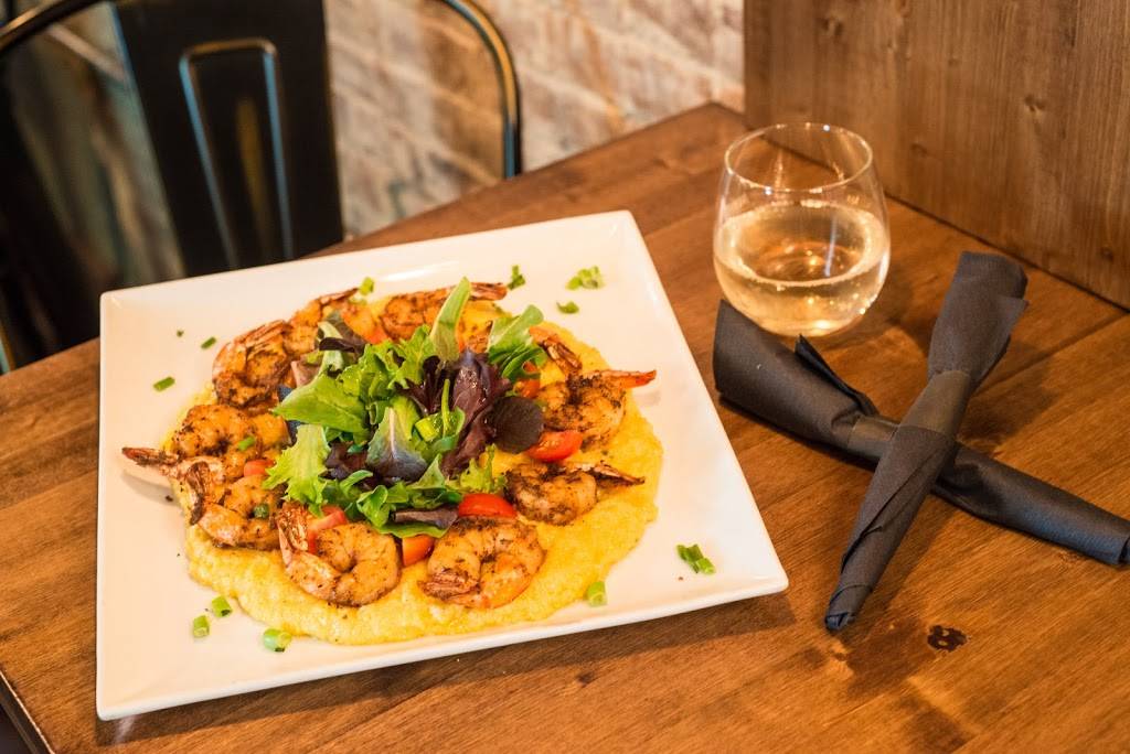 109 Main | restaurant | 109 E Main St, Batesville, AR 72501, USA | 8705698000 OR +1 870-569-8000