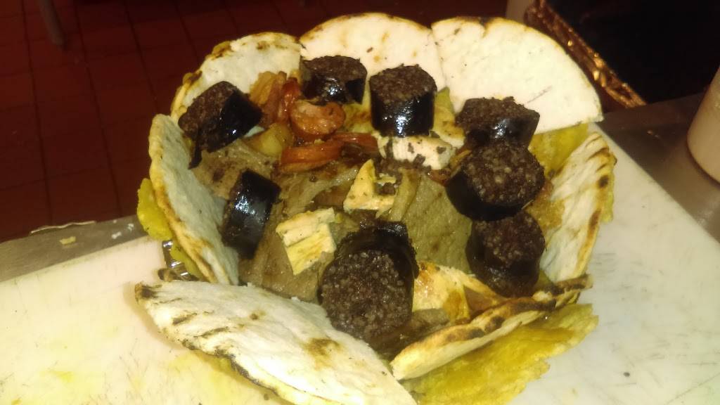 Los Corrales | restaurant | 17 Hoover Ave, Passaic, NJ 07055, USA | 9734712554 OR +1 973-471-2554