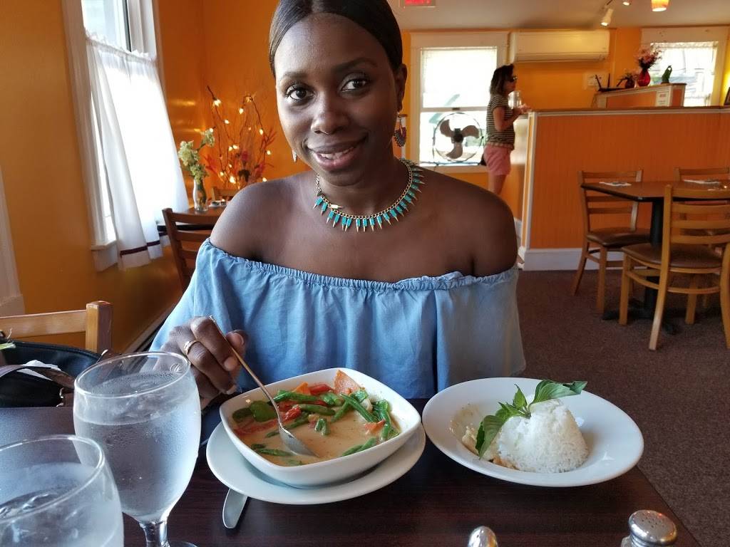 Ruby Thailand Cuisine | restaurant | 179 Cottage Rd, South Portland, ME 04106, USA | 2077671900 OR +1 207-767-1900