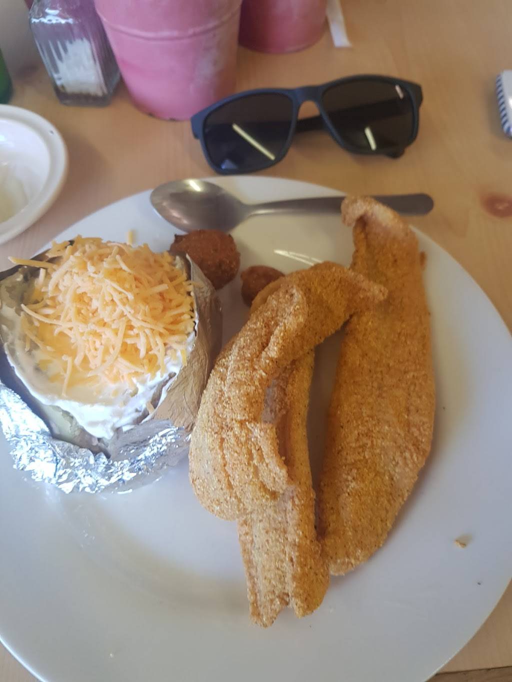 The Cafe | restaurant | 8881, FM729, Avinger, TX 75630, USA | 9037554500 OR +1 903-755-4500