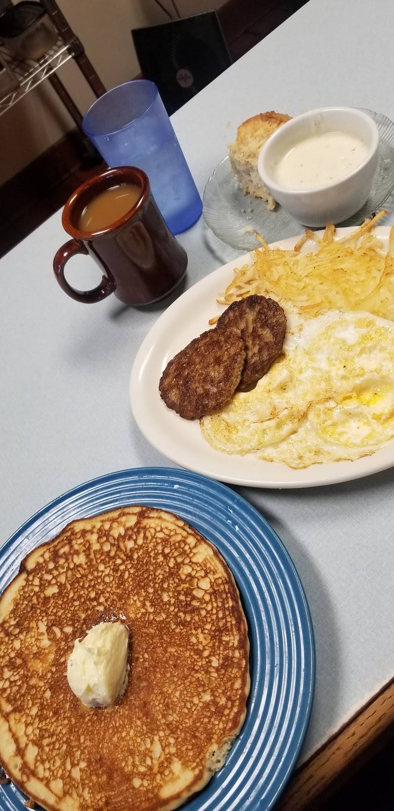 Kadys Kitchen | restaurant | 1701 Simpson St, Kingsburg, CA 93631, USA | 5598977605 OR +1 559-897-7605