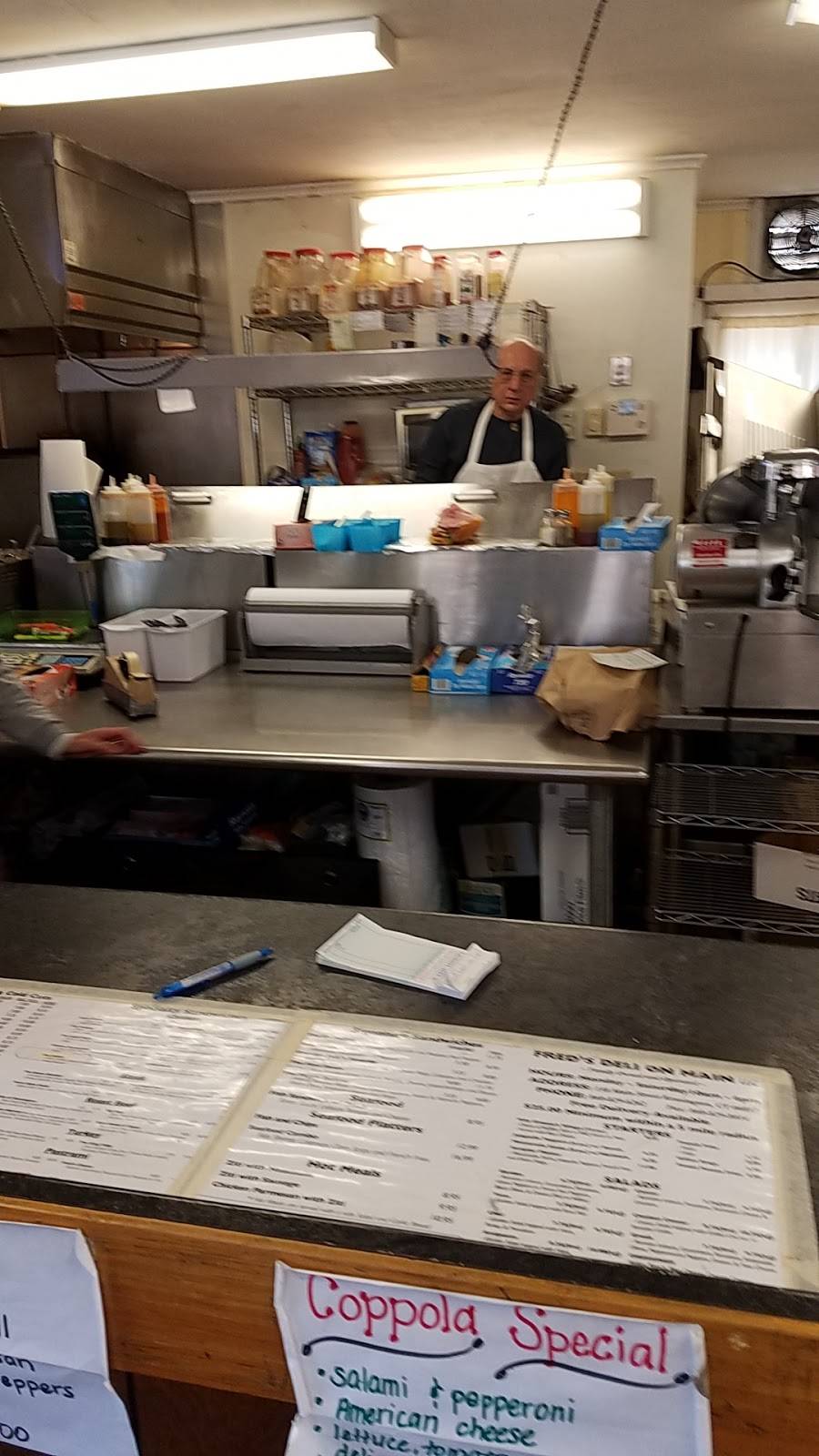 Freds Deli On Main LLC | restaurant | 138 Main St, Berlin, CT 06037, USA | 8608296262 OR +1 860-829-6262