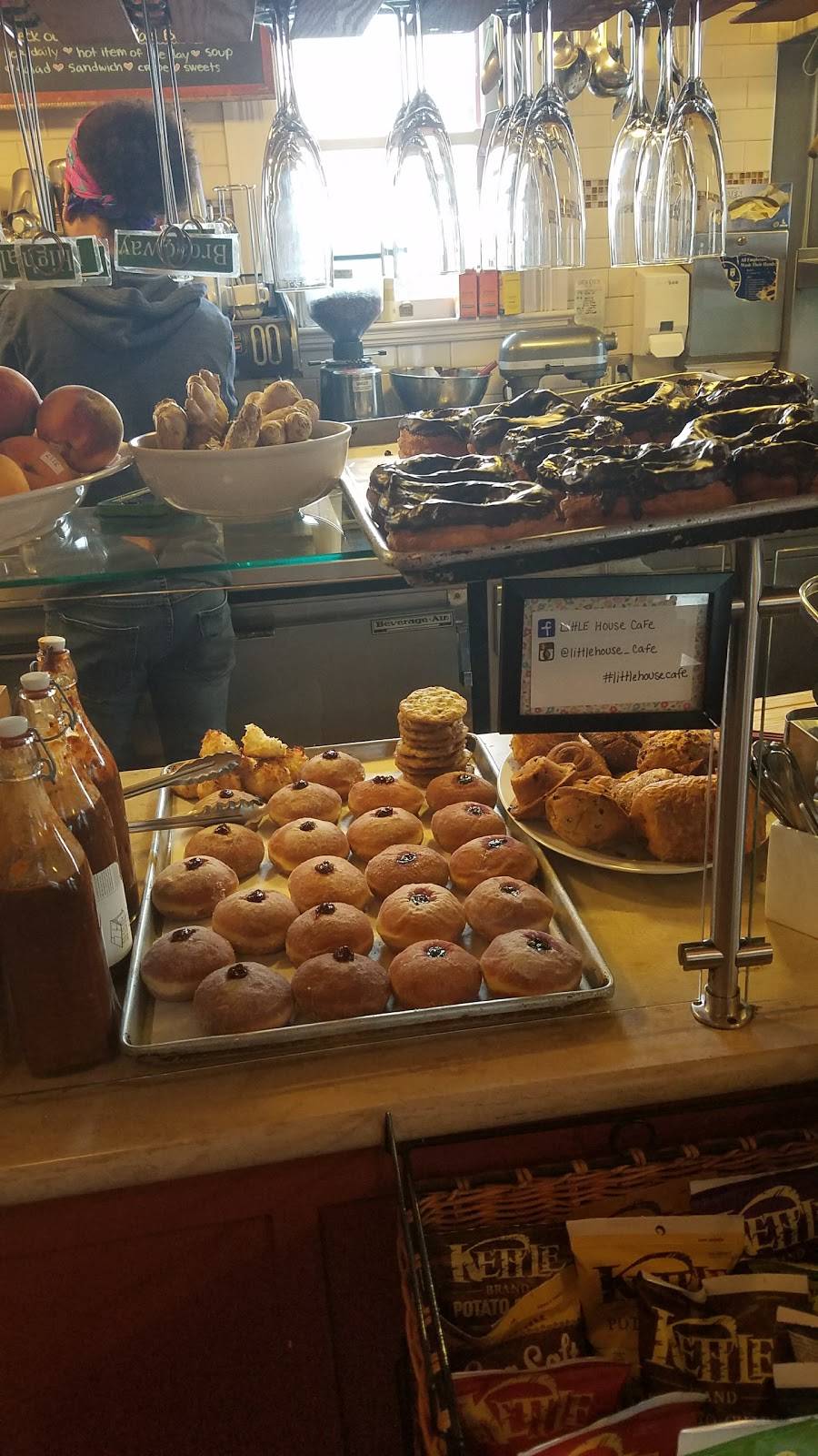 Little House Cafe | cafe | 2300 Blanding Ave, Alameda, CA 94501, USA | 5108644044 OR +1 510-864-4044