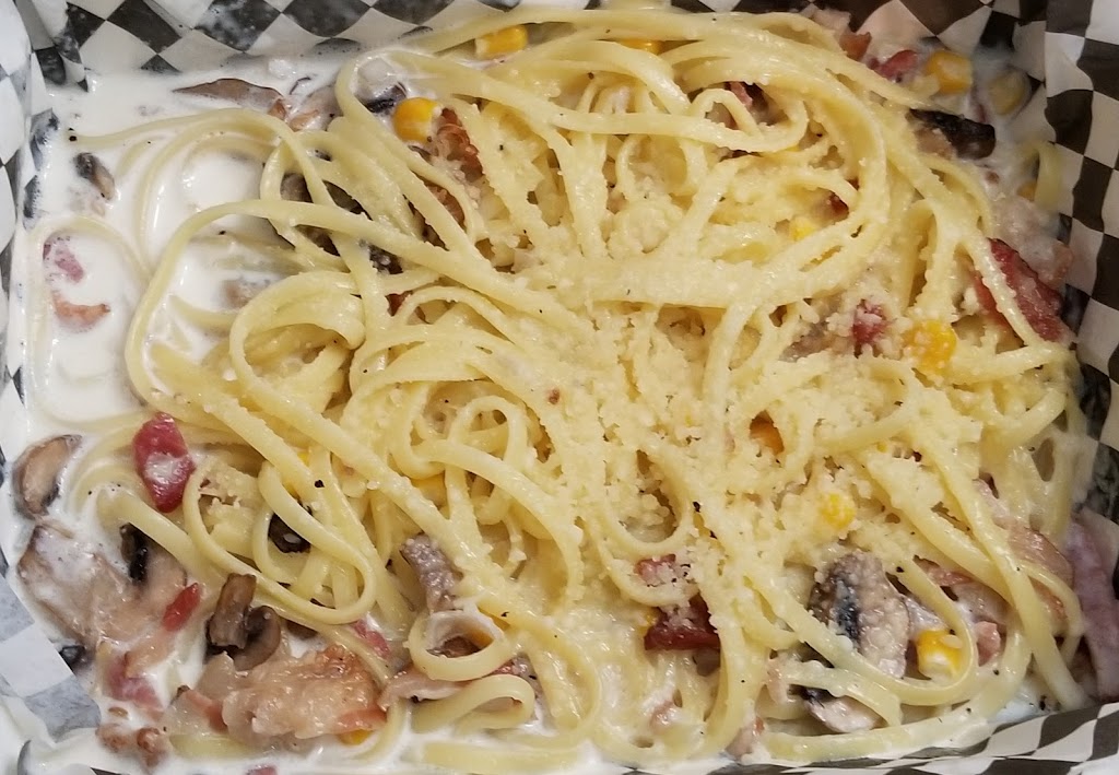 Gustoso | restaurant | 1520 W 6th Ave, Emporia, KS 66801, USA | 6207947250 OR +1 620-794-7250