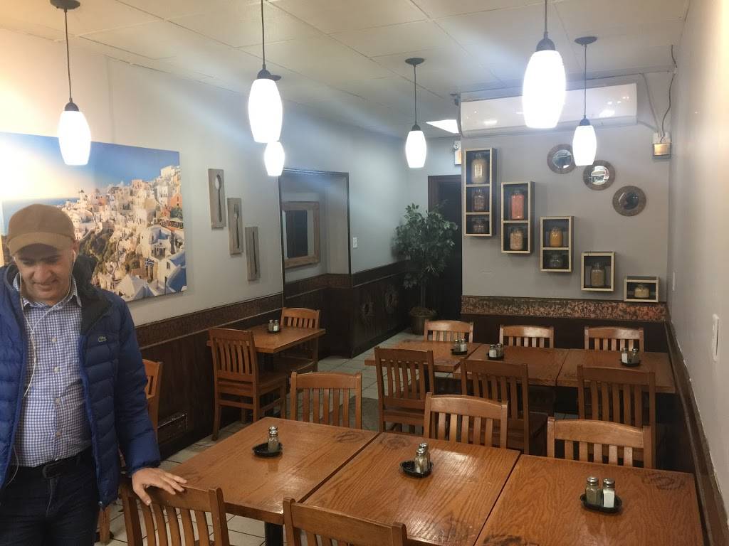 Ali Baba’s Middle Eastern Cuisine | restaurant | 113 Danforth Ave, Toronto, ON M4K 1N2, Canada | 4164618500 OR +1 416-461-8500