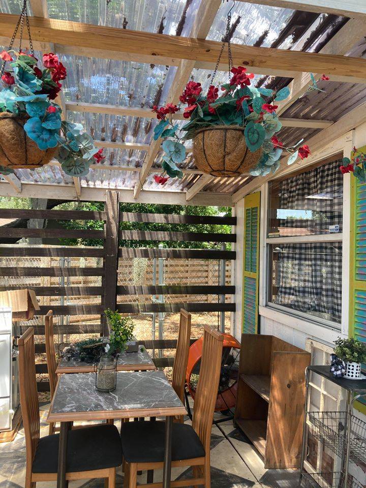 The Coffee Mill | cafe | 13128 Indian Rocks Rd, Largo, FL 33774, USA | 7275956717 OR +1 727-595-6717