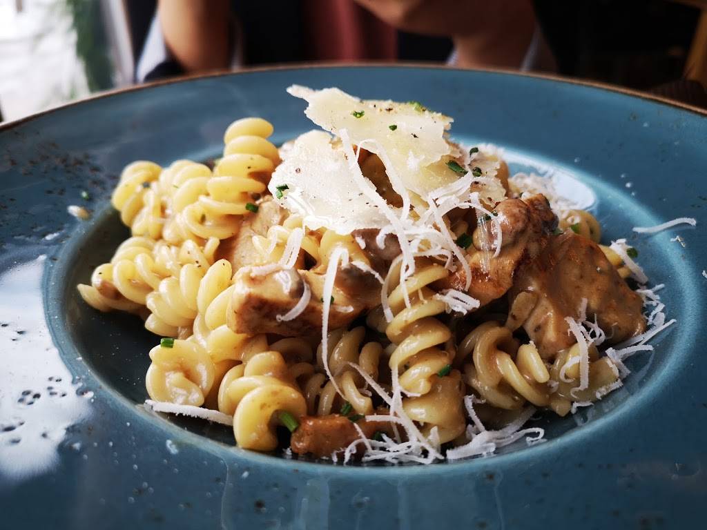 Cibo Wine Bar Yonge St | restaurant | 2472 Yonge St, Toronto, ON M4P 2H5, Canada | 4169250016 OR +1 416-925-0016