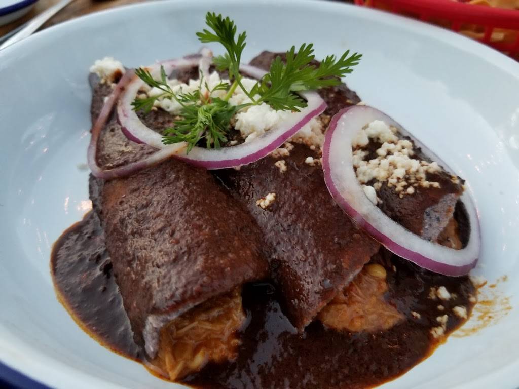 Cantina Rooftop | restaurant | 605 W 48th St, New York, NY 10036, USA | 2129571700 OR +1 212-957-1700