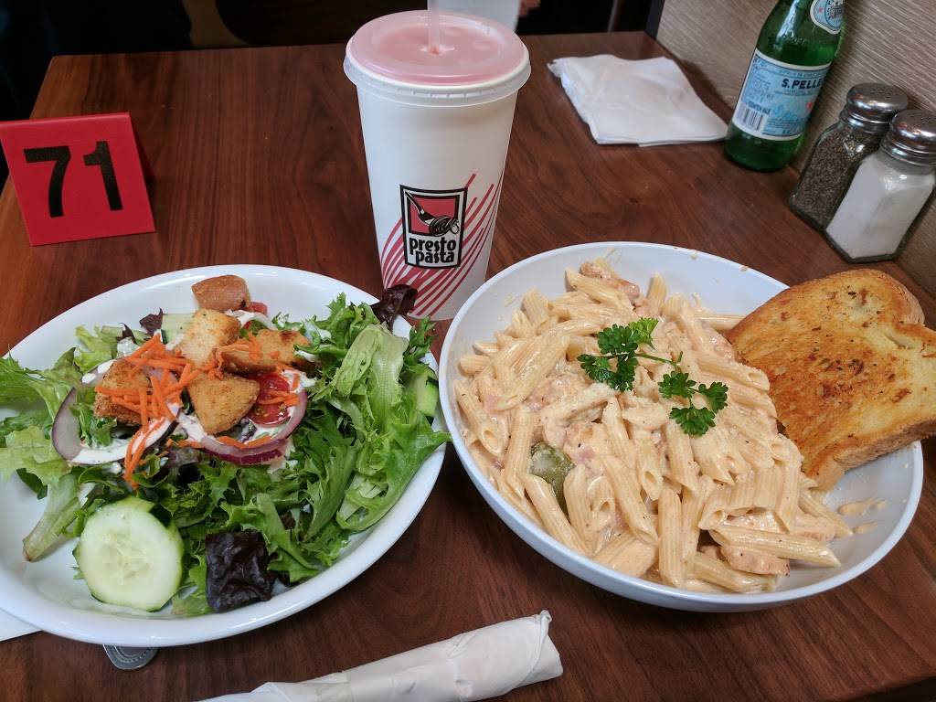 Presto Pasta | restaurant | 24375 Magic Mountain Pkwy, Valencia, CA 91355, USA | 6612847737 OR +1 661-284-7737