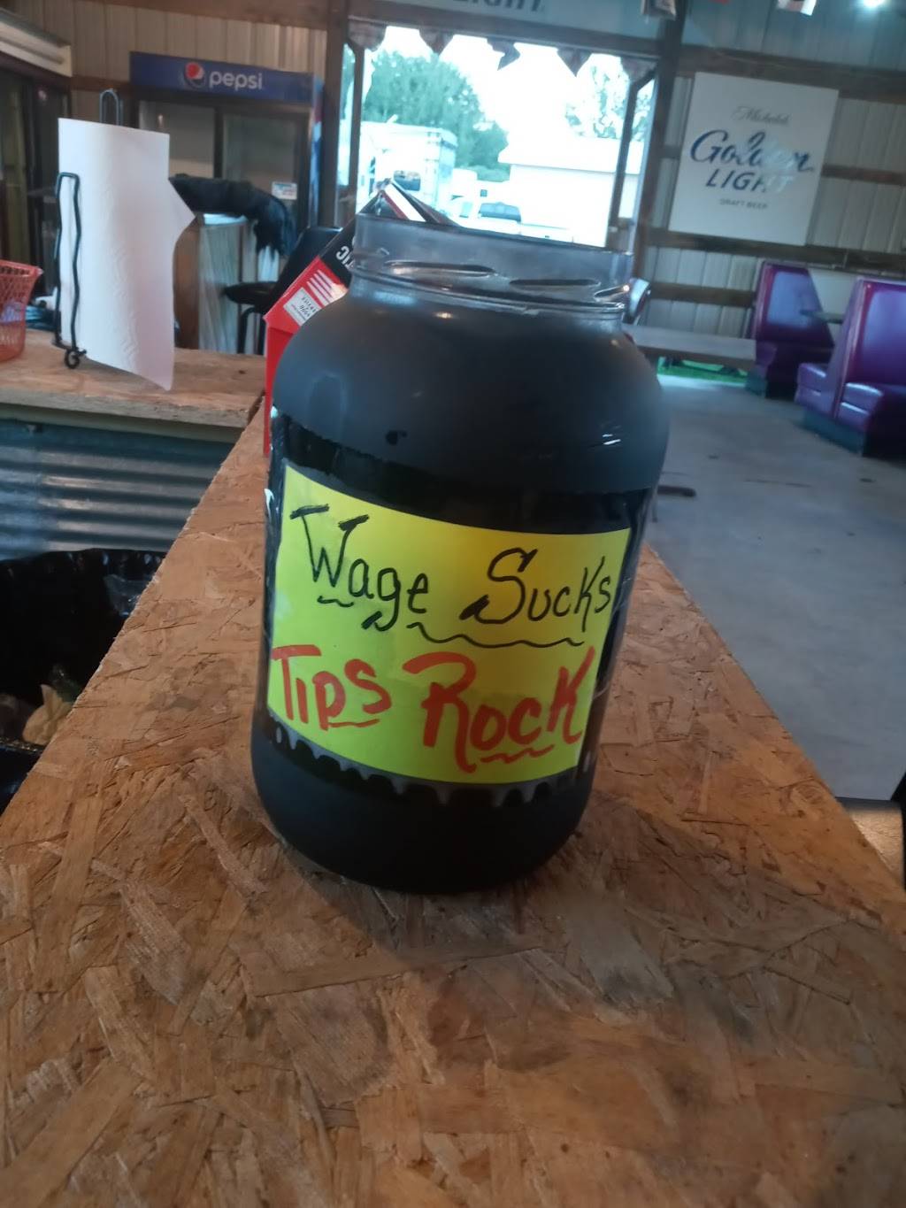 The Mann Cave Bar And Grill | restaurant | 37051 MN-27, Hillman, MN 56338, USA | 3202779452 OR +1 320-277-9452