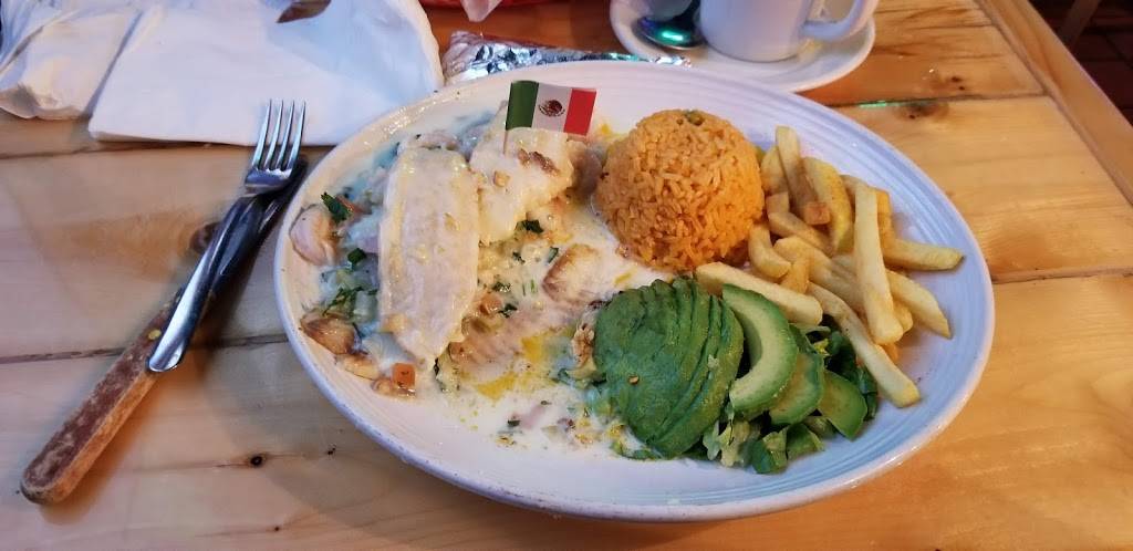 Guadalajara Mariscos Mexican | restaurant | 1004 E Division St, Arlington, TX 76011, USA | 8172990357 OR +1 817-299-0357