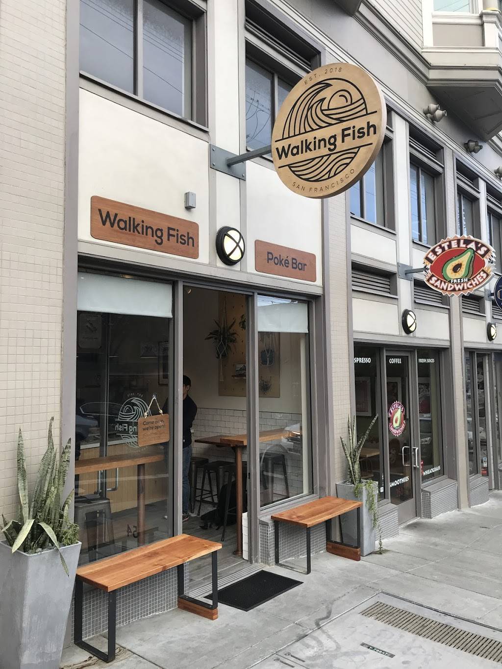 Walking Fish Poké | restaurant | 254 Fillmore St, San Francisco, CA 94117, USA | 4154390876 OR +1 415-439-0876