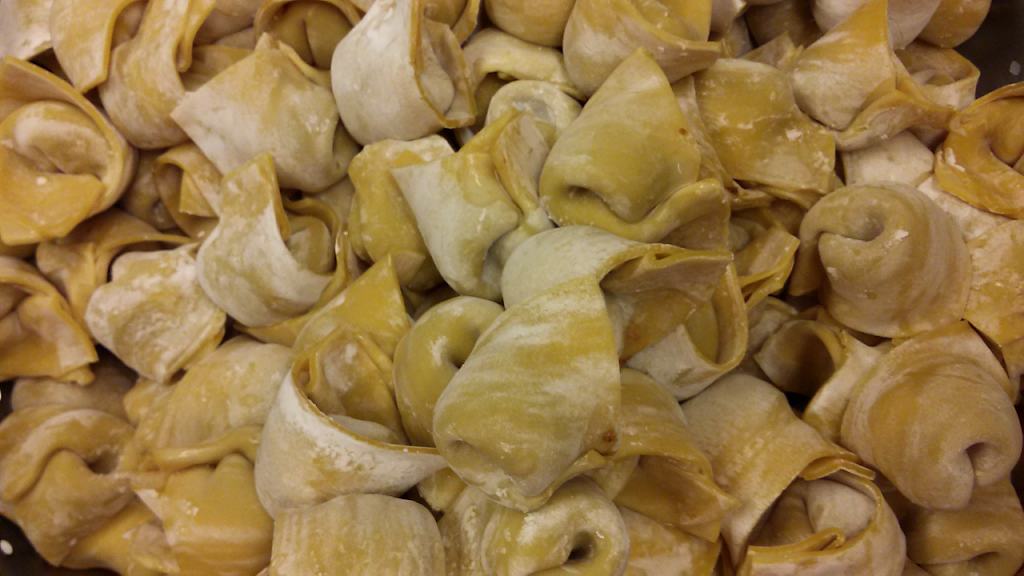 Main Moon | restaurant | 40 Main St #1, Hudson Falls, NY 12839, USA | 5187473652 OR +1 518-747-3652