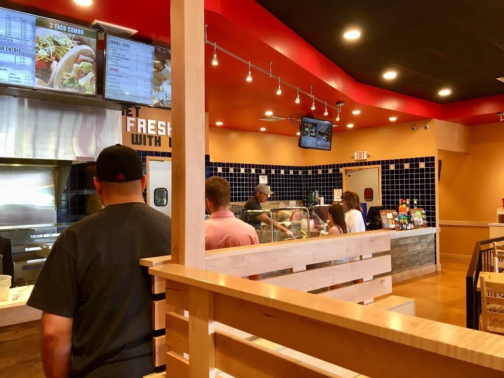 Salsaritas Fresh Mexican Grill | restaurant | 3074 Boiling Springs Rd, Boiling Springs, SC 29316, USA | 8646410260 OR +1 864-641-0260