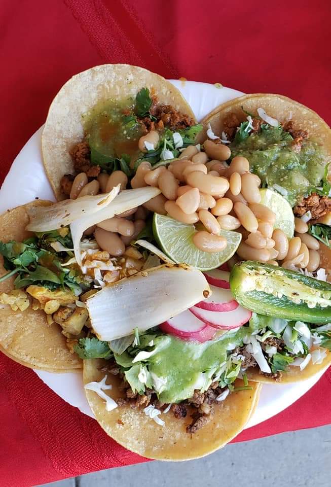 Nayelis taco truck | restaurant | 4149 Clovis Ave, Fresno, CA 93727, USA | 5597086676 OR +1 559-708-6676