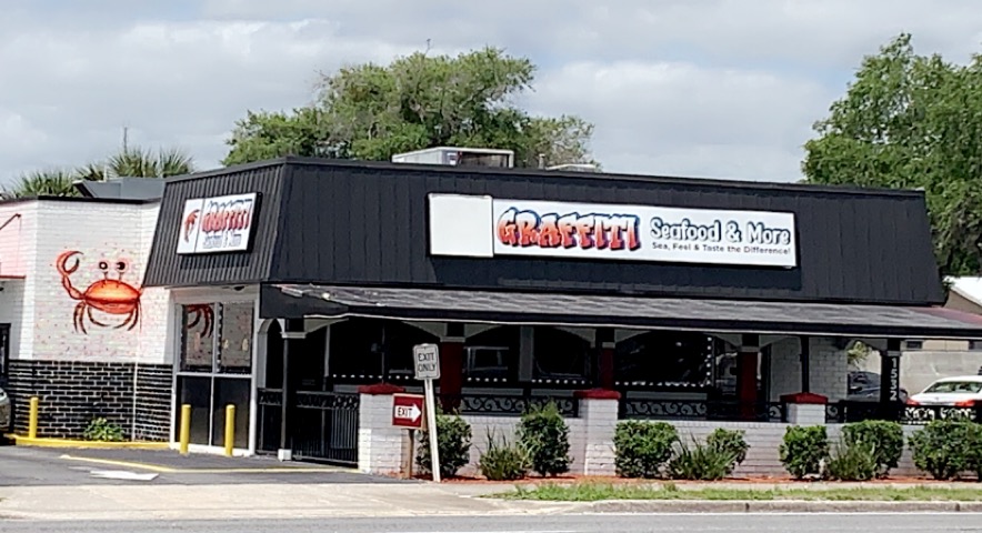 Graffiti Seafood & More | restaurant | 1532 S Pine Ave, Ocala, FL 34471, USA | 3523552523 OR +1 352-355-2523
