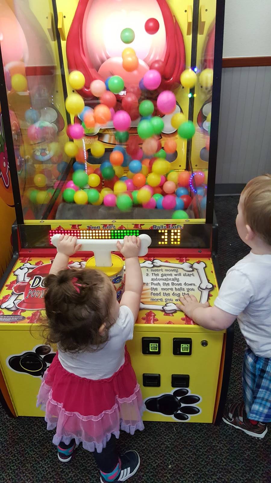 Chuck E. Cheese | restaurant | 10850 Lincoln Trail, Fairview Heights, IL 62208, USA | 6183973434 OR +1 618-397-3434