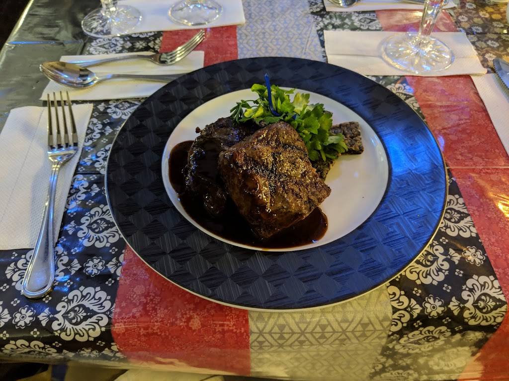 Grouchy Chef | restaurant | 4433 Russell Rd #113, Mukilteo, WA 98275, USA | 4254939754 OR +1 425-493-9754