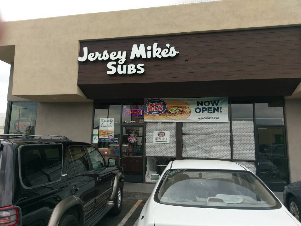 Jersey Mikes Subs | restaurant | 2211, 14523 Sherman Way Suite B, Van Nuys, CA 91405, USA | 8186163331 OR +1 818-616-3331