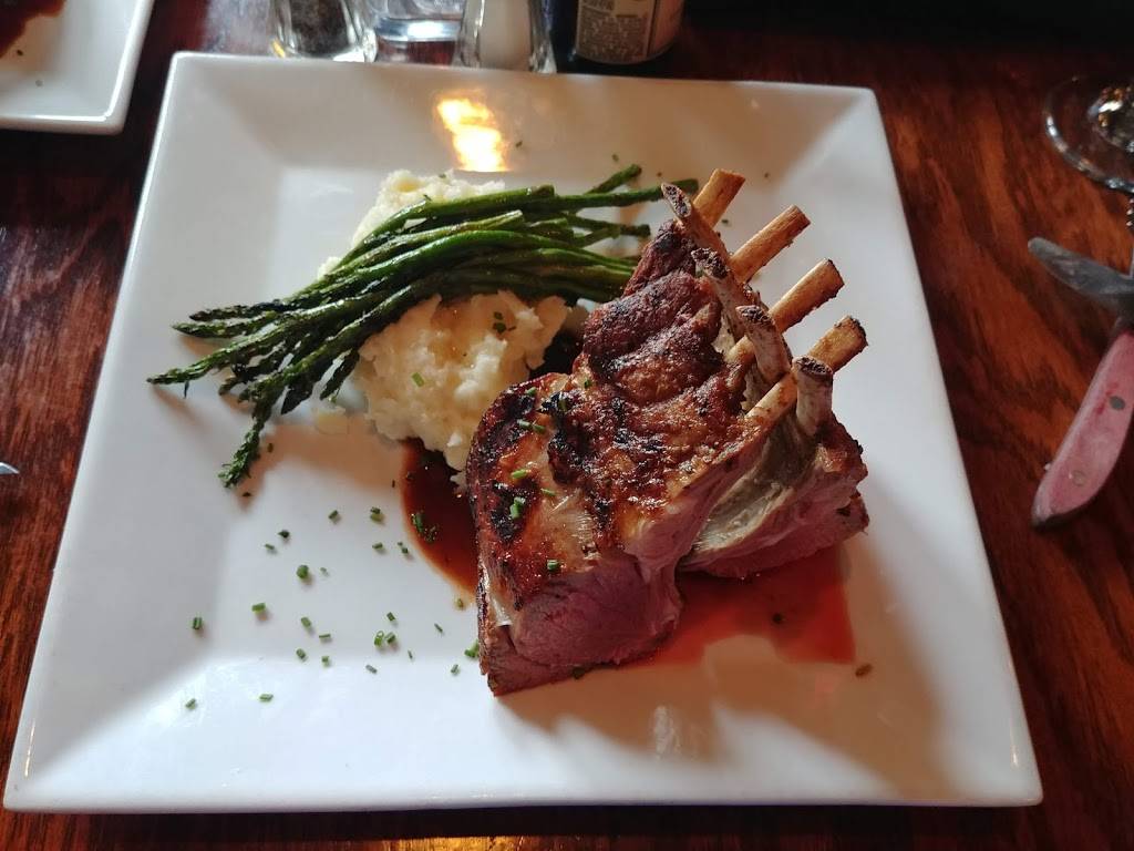 Christophers Bistro | restaurant | 69 Brookside Ave, Chester, NY 10918, USA | 8456105400 OR +1 845-610-5400