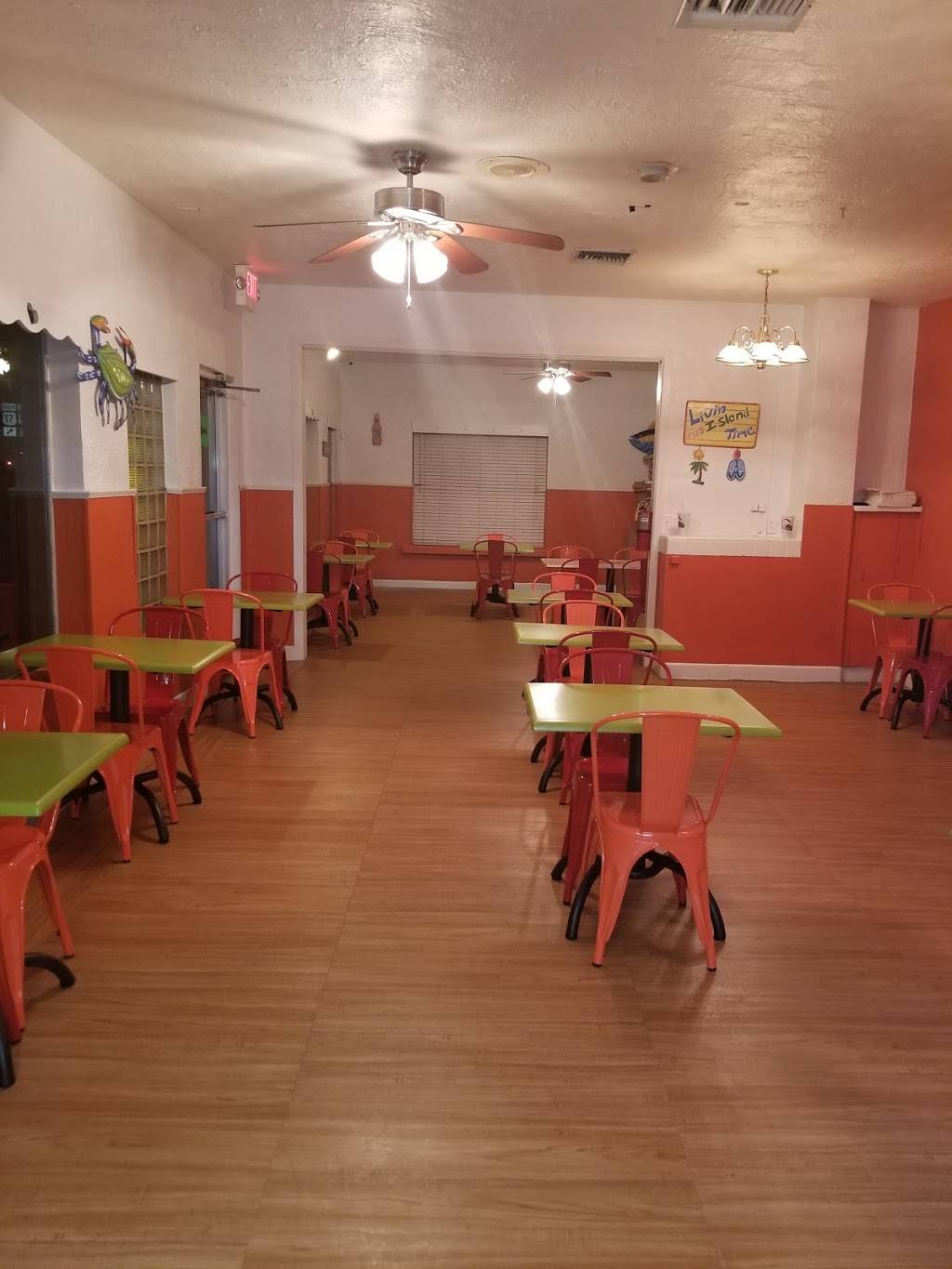 Seamores Crab Shack | restaurant | 1504 Lake Alfred Rd, Lake Alfred, FL 33850, USA | 8638756063 OR +1 863-875-6063