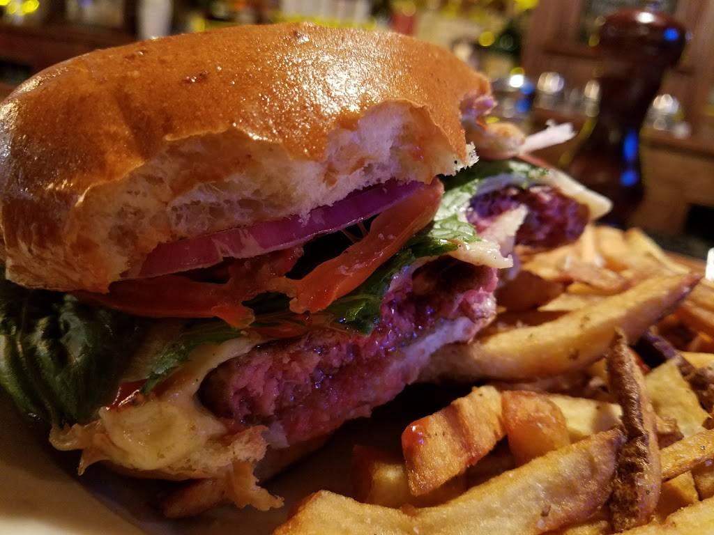 Fetch Warwick | restaurant | 48 Main St, Warwick, NY 10990, USA | 8459878200 OR +1 845-987-8200