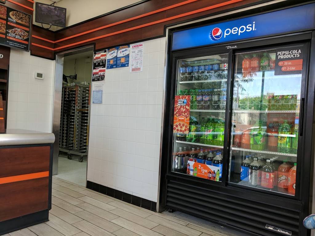 Little Caesars Pizza | meal takeaway | 2501 W Lawrence Ave, Chicago, IL 60625, USA | 7739894700 OR +1 773-989-4700