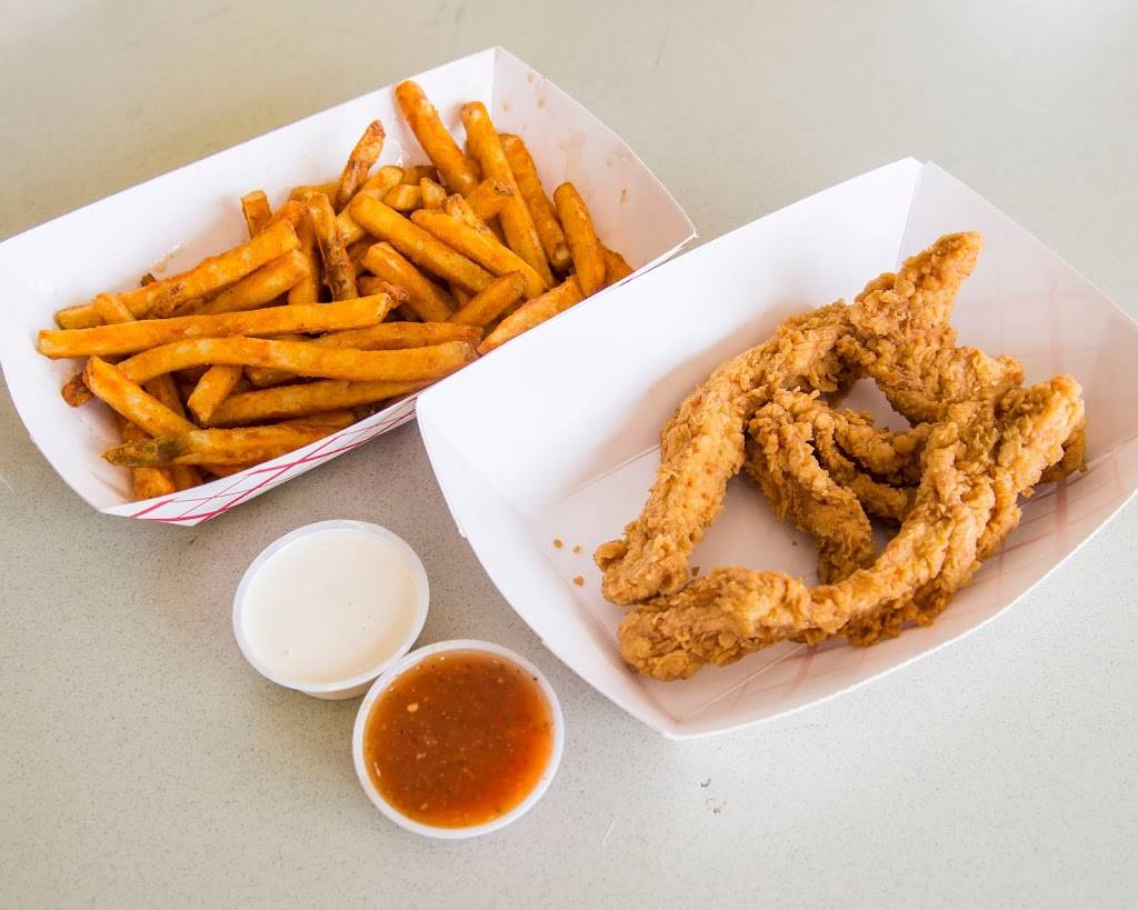 Mr Chicken | restaurant | 7077 Brookfield Plaza, Springfield, VA 22150, USA | 7038663003 OR +1 703-866-3003