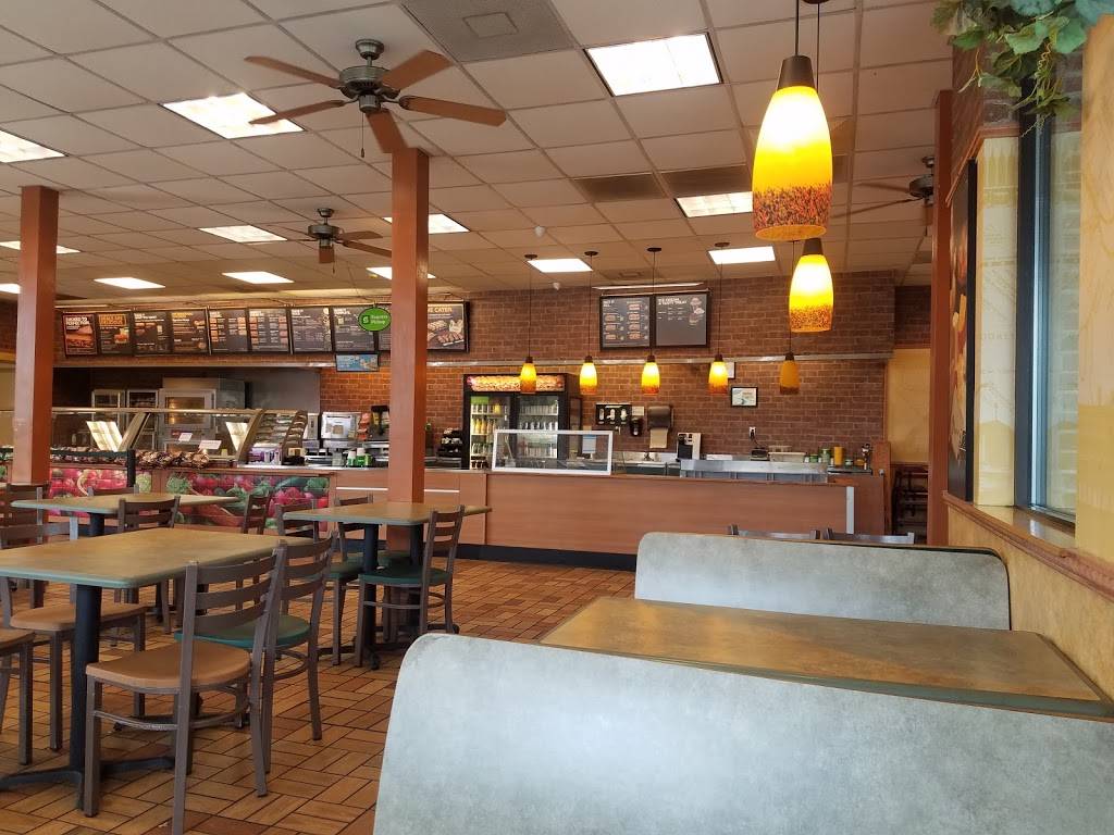 Subway | meal takeaway | 4831 Ocmulgee E Blvd E, Macon, GA 31217, USA | 4787410090 OR +1 478-741-0090