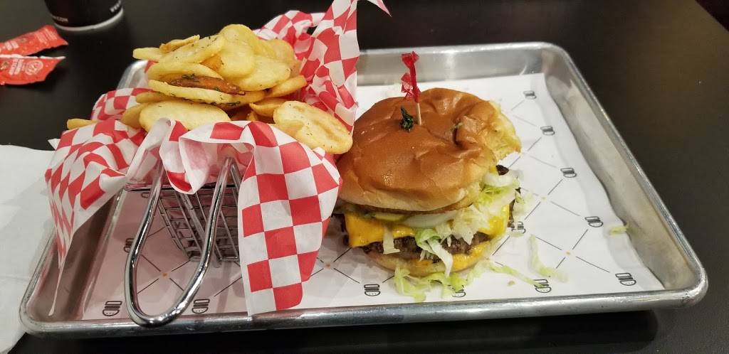 BurgerIM | restaurant | 1033 Roberts Branch Pkwy, Columbia, SC 29203, USA | 8038886741 OR +1 803-888-6741