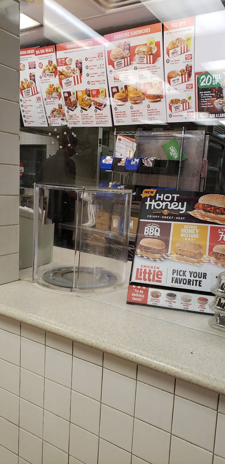 KFC | restaurant | 3710 Pulaski Hwy, Baltimore, MD 21224, USA | 4103270179 OR +1 410-327-0179