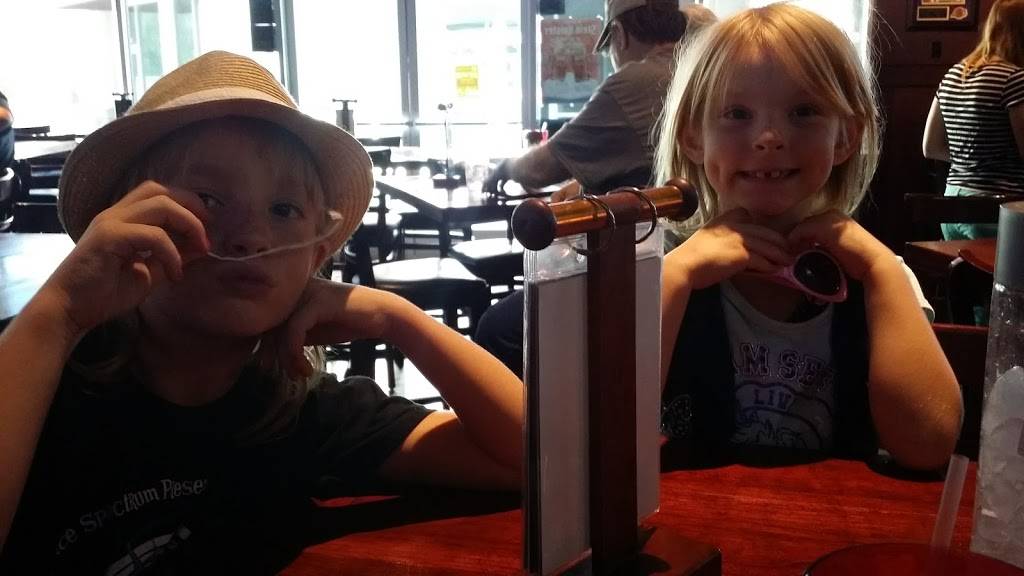 Taco Village Mexican Grill | restaurant | 33490 Oak Glen Rd, Yucaipa, CA 92399, USA | 9097971582 OR +1 909-797-1582