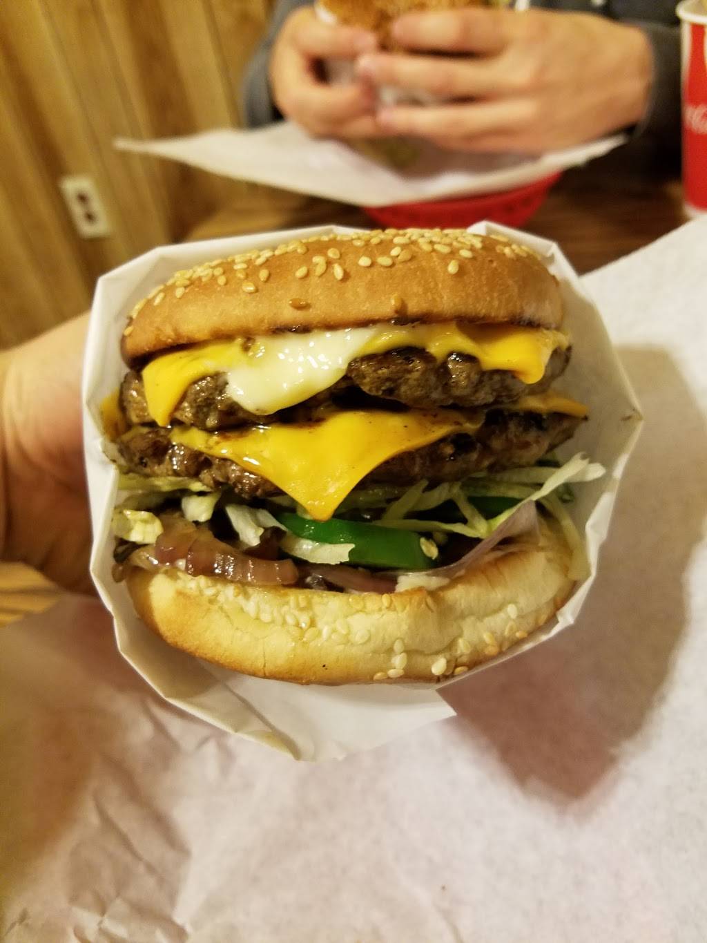 Johns Char-Burger | restaurant | 2617 Old First St, Livermore, CA 94550, USA | 9254478372 OR +1 925-447-8372