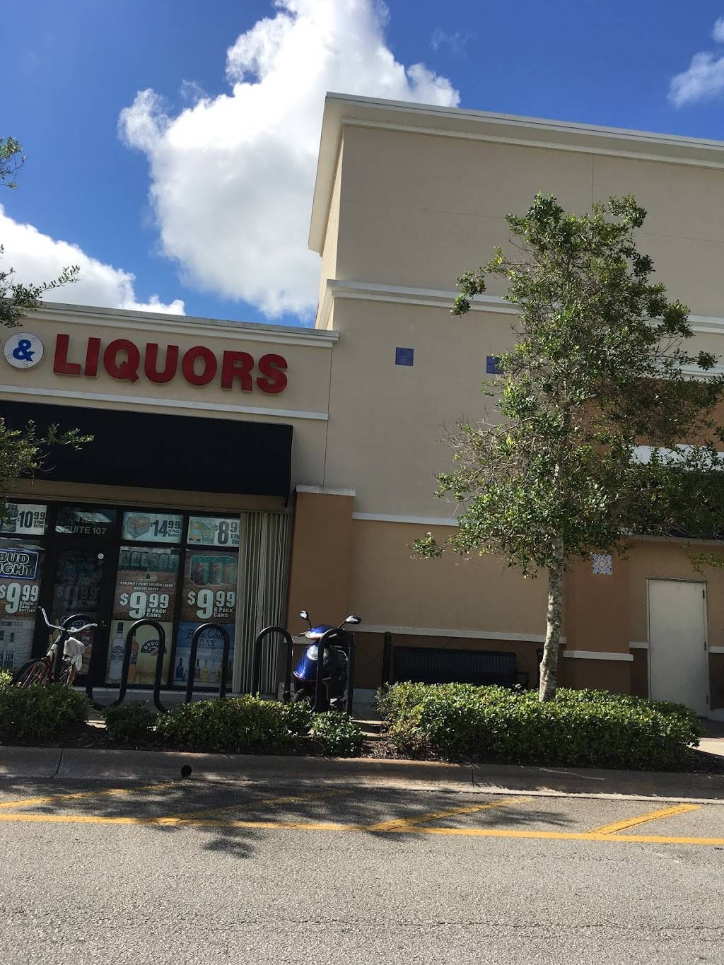 South Point | shopping mall | 4125 9th St SW, Vero Beach, FL 32968, USA | 5616302300 OR +1 561-630-2300