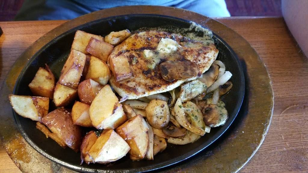 Applebees Grill + Bar | restaurant | 7880, I-35, San Antonio, TX 78218, USA | 2109676484 OR +1 210-967-6484