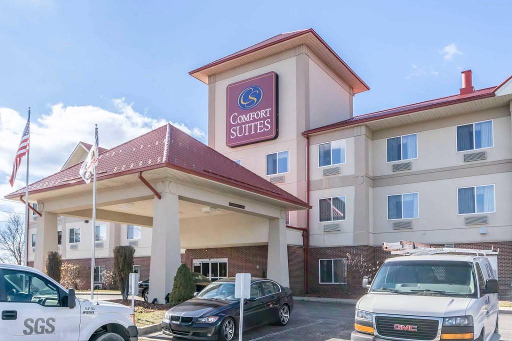 Comfort Suites | restaurant | 230 Salem Dr, Owensboro, KY 42303, USA | 2709267675 OR +1 270-926-7675