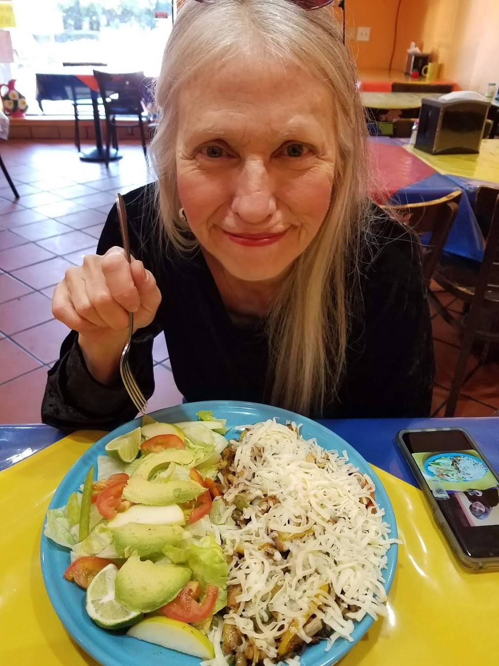 el fogon taqueria | restaurant | 6650 Commerce Blvd # 5, Rohnert Park, CA 94928, USA | 7075851623 OR +1 707-585-1623