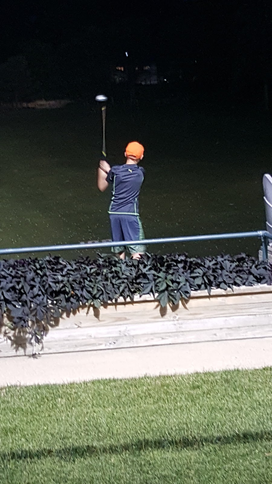 Gassers Golf Driving Range & Miniature Golf | meal takeaway | 3251 Pricetown Rd, Fleetwood, PA 19522, USA | 6109299941 OR +1 610-929-9941