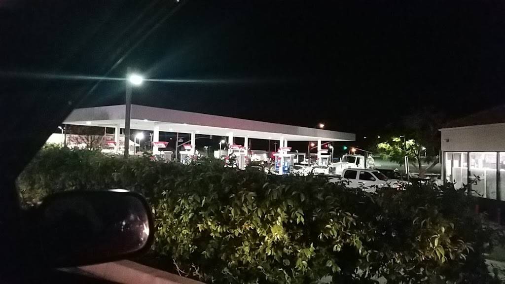 Carls Jr. | restaurant | 18741 Vía Princessa, Santa Clarita, CA 91387, USA | 6612514787 OR +1 661-251-4787