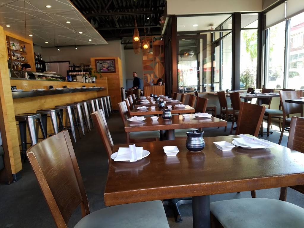 Maru Sushi & Grill | restaurant | 927 Cherry St SE, Grand Rapids, MI 49506, USA | 6164581900 OR +1 616-458-1900