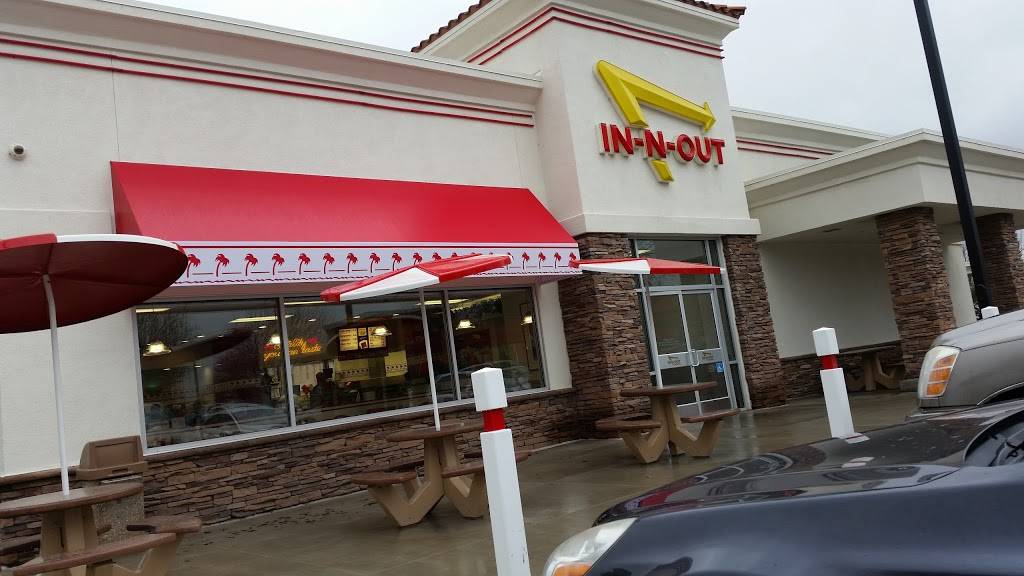In-N-Out Burger | restaurant | 1375 Sunsweet Blvd, Yuba City, CA 95993, USA | 8007861000 OR +1 800-786-1000