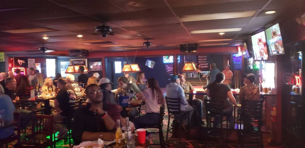 Opinions Lounge | restaurant | 19201 Cortez Blvd, Brooksville, FL 34601, USA | 3527972825 OR +1 352-797-2825