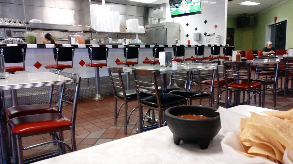 Los Carillos II Mexican Restaurant | restaurant | 503 Atlanta Hwy, Gainesville, GA 30501, USA | 7705358653 OR +1 770-535-8653